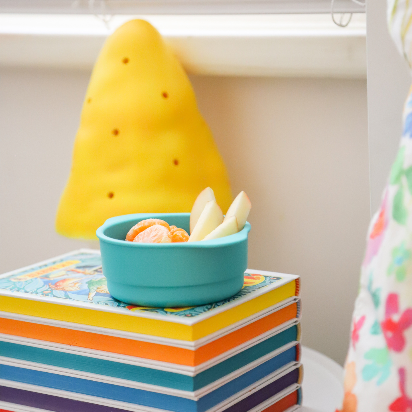 bobo and boo green snack bowl styled with fruit