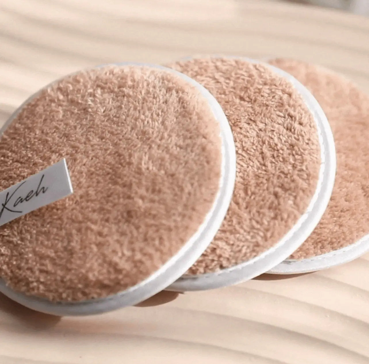 luv me reusable face pads in nude