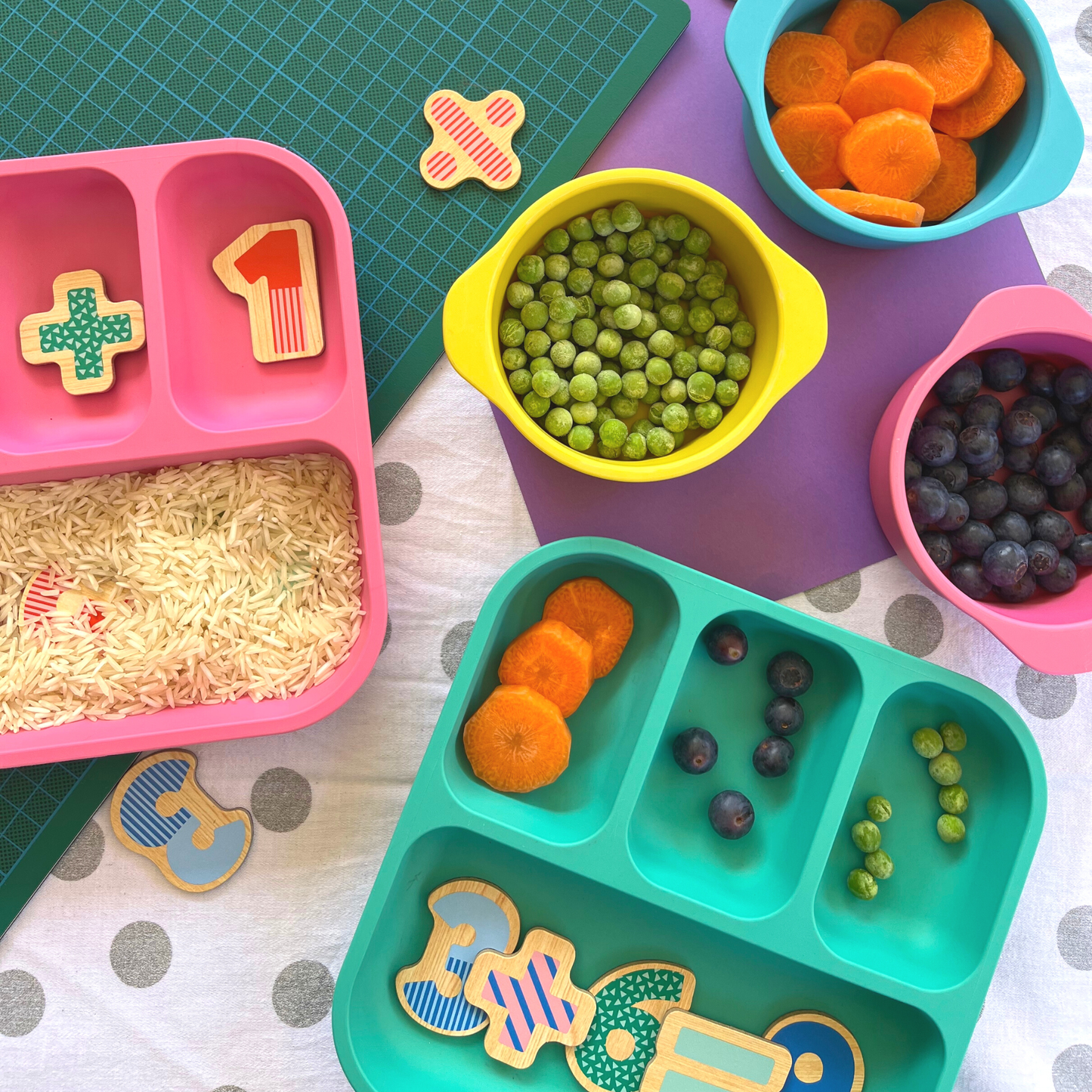 bobo&boo snack cups and bento plates