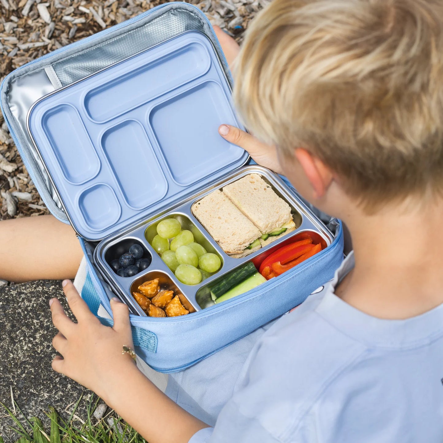ever eco cove lunchbox with cove lunchbag in use
