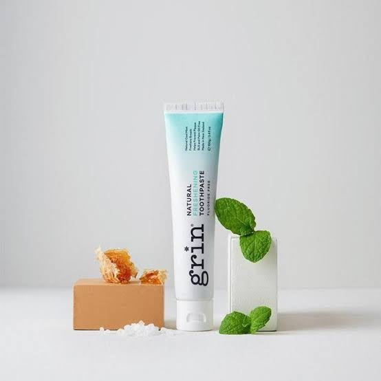 grin natural freshing toothpaste